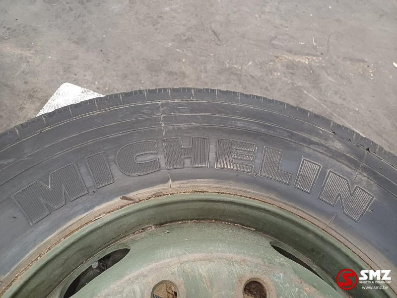 Michelin Occ vrachtwagenband 11R22.5 148/145L Michelin - Rehv - Veoauto: pilt 2 Michelin Occ vrachtwagenband 11R22.5 148/145L Michelin - Rehv - Veoauto: pilt 2