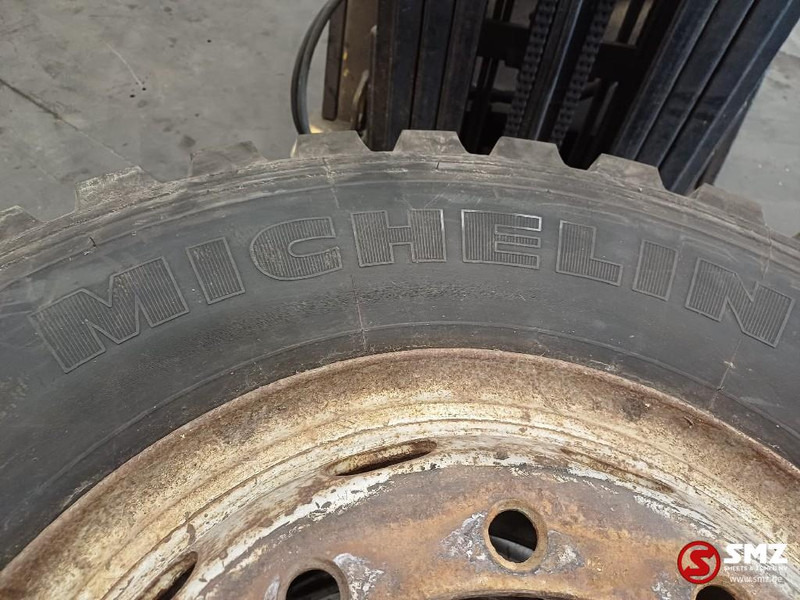 Michelin Occ vrachtwagenband 12.00R20 154/149K Michelin - Rehv - Veoauto: pilt 2 Michelin Occ vrachtwagenband 12.00R20 154/149K Michelin - Rehv - Veoauto: pilt 2