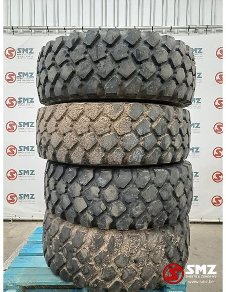 Michelin Occ vrachtwagenband 395/85R20 158G Michelin - Rehv - Veoauto: pilt 1 Michelin Occ vrachtwagenband 395/85R20 158G Michelin - Rehv - Veoauto: pilt 1