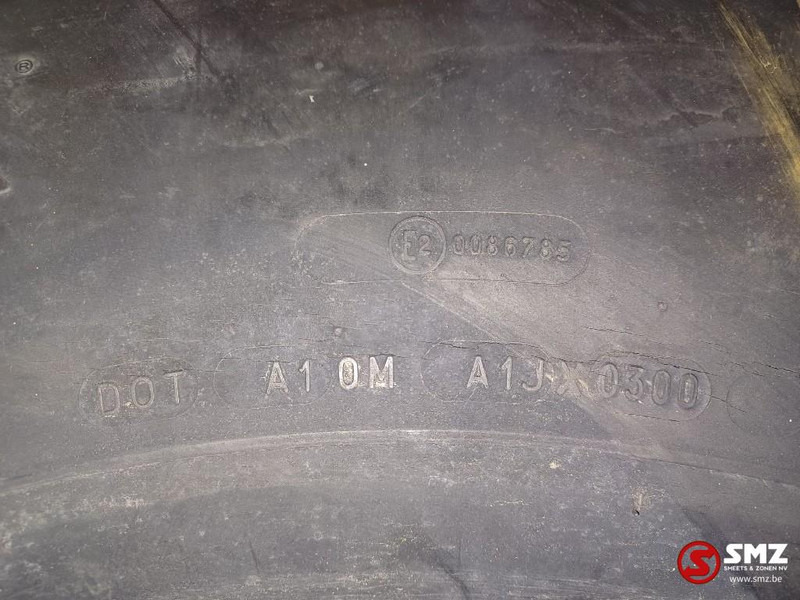 Michelin Occ vrachtwagenband 395/85R20 158G Michelin - Rehv - Veoauto: pilt 4 Michelin Occ vrachtwagenband 395/85R20 158G Michelin - Rehv - Veoauto: pilt 4