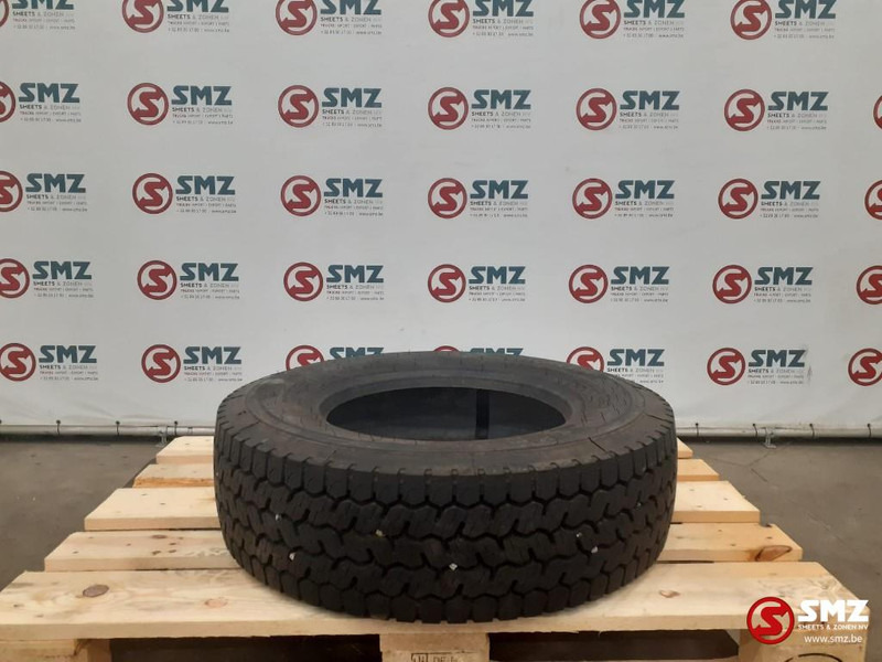 Michelin Occ vrachtwagenband Michelin 225/75R17.5 - Rehv - Veoauto: pilt 1 Michelin Occ vrachtwagenband Michelin 225/75R17.5 - Rehv - Veoauto: pilt 1