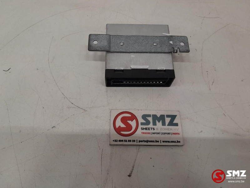 Renault Occ ECU ECAS regeleenheid Renault - Mootori juhtimisseade - Veoauto: pilt 2 Renault Occ ECU ECAS regeleenheid Renault - Mootori juhtimisseade - Veoauto: pilt 2