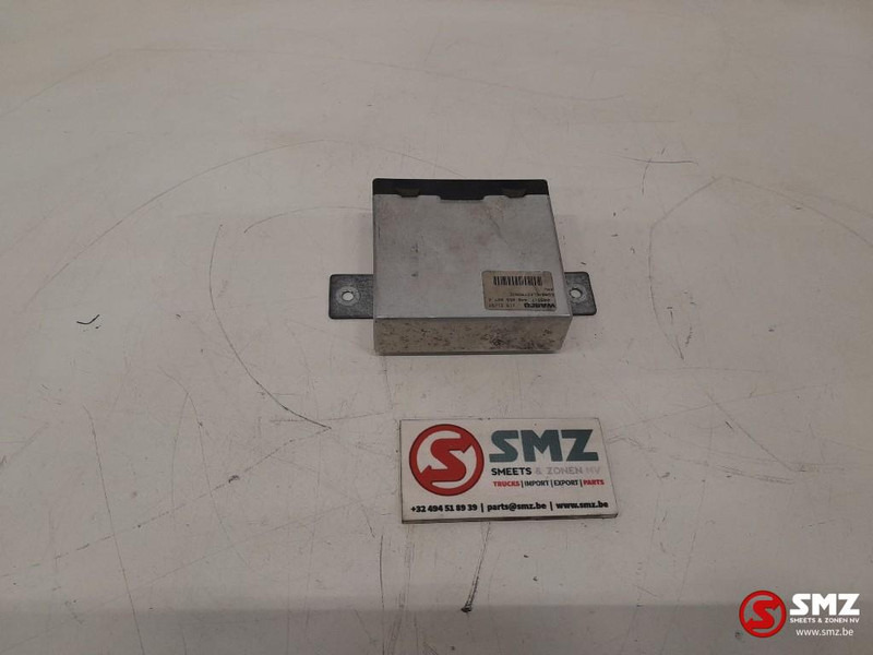 Renault Occ ECU ECAS regeleenheid Renault - Mootori juhtimisseade - Veoauto: pilt 3 Renault Occ ECU ECAS regeleenheid Renault - Mootori juhtimisseade - Veoauto: pilt 3