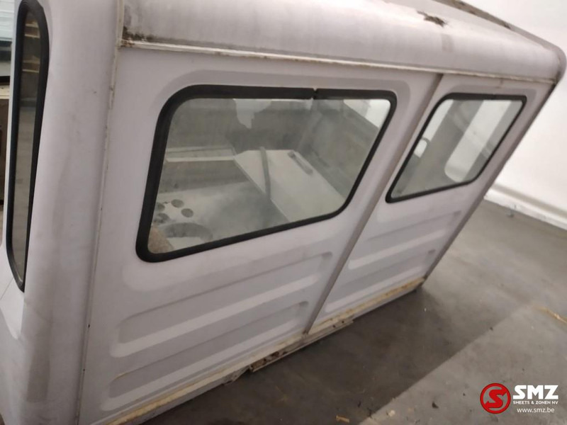 Renault Occ cabine compleet Renault R - Kabiin ja interjöör - Veoauto: pilt 4 Renault Occ cabine compleet Renault R - Kabiin ja interjöör - Veoauto: pilt 4