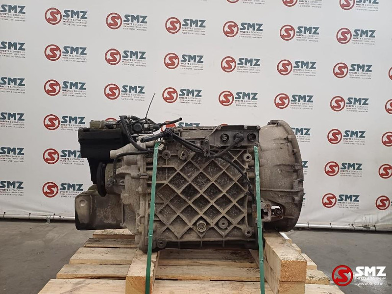 Renault Occ versnellingsbak + retarder AT2612D Renault - Käigukast - Veoauto: pilt 2 Renault Occ versnellingsbak + retarder AT2612D Renault - Käigukast - Veoauto: pilt 2