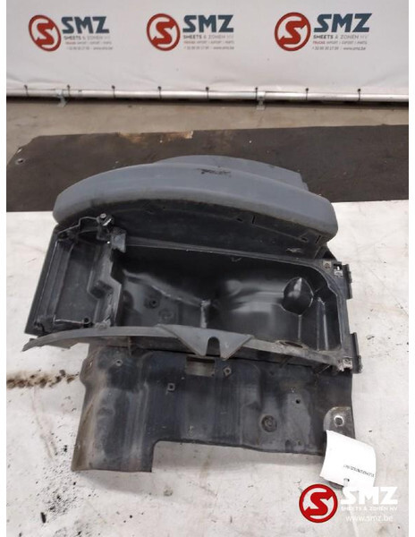 Scania Occ lampkapbehuizing rechts Scania - Esituled - Veoauto: pilt 1 Scania Occ lampkapbehuizing rechts Scania - Esituled - Veoauto: pilt 1