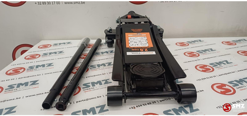 Diversen Rol krik 2500kg min maat 75mm max 525 mm - Varuosa - Veoauto: pilt 3 Diversen Rol krik 2500kg min maat 75mm max 525 mm - Varuosa - Veoauto: pilt 3