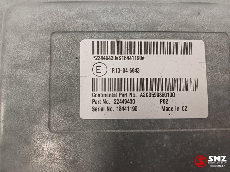 Volvo Occ ECU AdBlue regeleenheid Volvo - Mootori juhtimisseade - Veoauto: pilt 3 Volvo Occ ECU AdBlue regeleenheid Volvo - Mootori juhtimisseade - Veoauto: pilt 3
