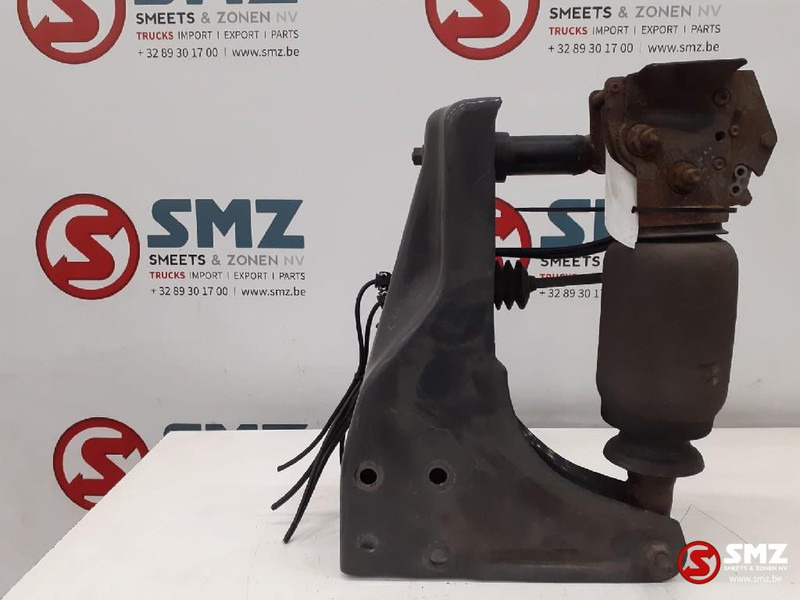 Volvo Occ cabineschokdemper + bevestiging links Volvo - Amortisaatorid - Veoauto: pilt 1 Volvo Occ cabineschokdemper + bevestiging links Volvo - Amortisaatorid - Veoauto: pilt 1