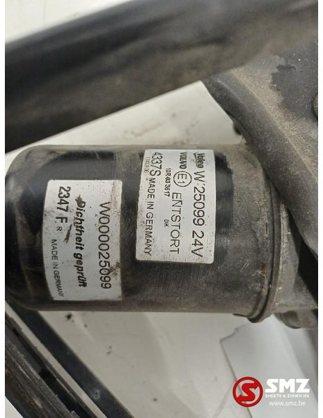 Volvo Occ ruitenwissermechanisme + ruitenwissermotor Vol - Klaasipuhasti - Veoauto: pilt 4 Volvo Occ ruitenwissermechanisme + ruitenwissermotor Vol - Klaasipuhasti - Veoauto: pilt 4