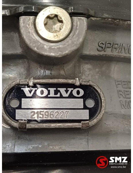 Volvo Remcilinder rechts Volvo - Pidurisilinder - Veoauto: pilt 4 Volvo Remcilinder rechts Volvo - Pidurisilinder - Veoauto: pilt 4