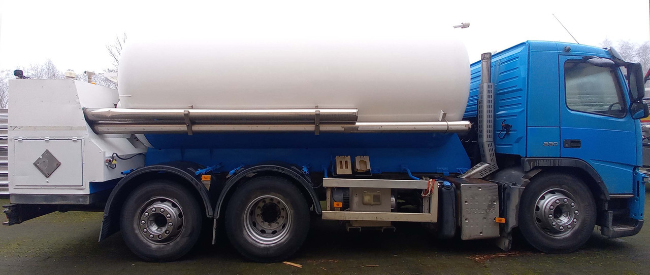 VOLVO Gas tank truck cryogenic used for oxygen, argon, nitrogen. - Tsisternauto: pilt 1 VOLVO Gas tank truck cryogenic used for oxygen, argon, nitrogen. - Tsisternauto: pilt 1