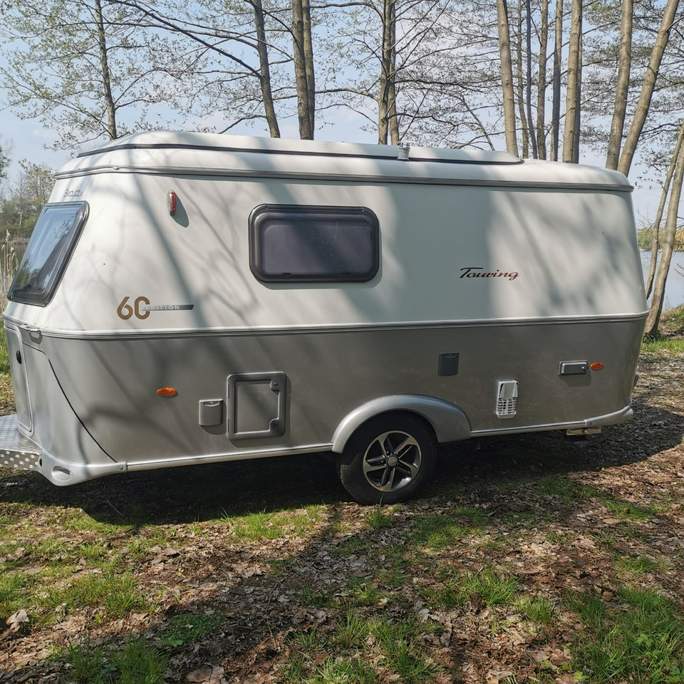 Eriba Triton 430 60 Jahre Edition 2022 - Haagissuvila: pilt 4 Eriba Triton 430 60 Jahre Edition 2022 - Haagissuvila: pilt 4