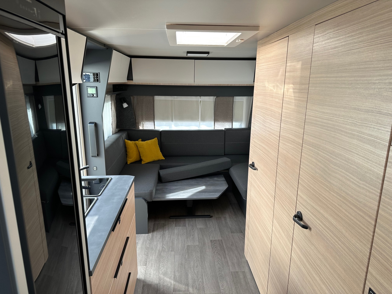 Uus Haagissuvila Hobby 585 UL Maxia 2023: pilt 9