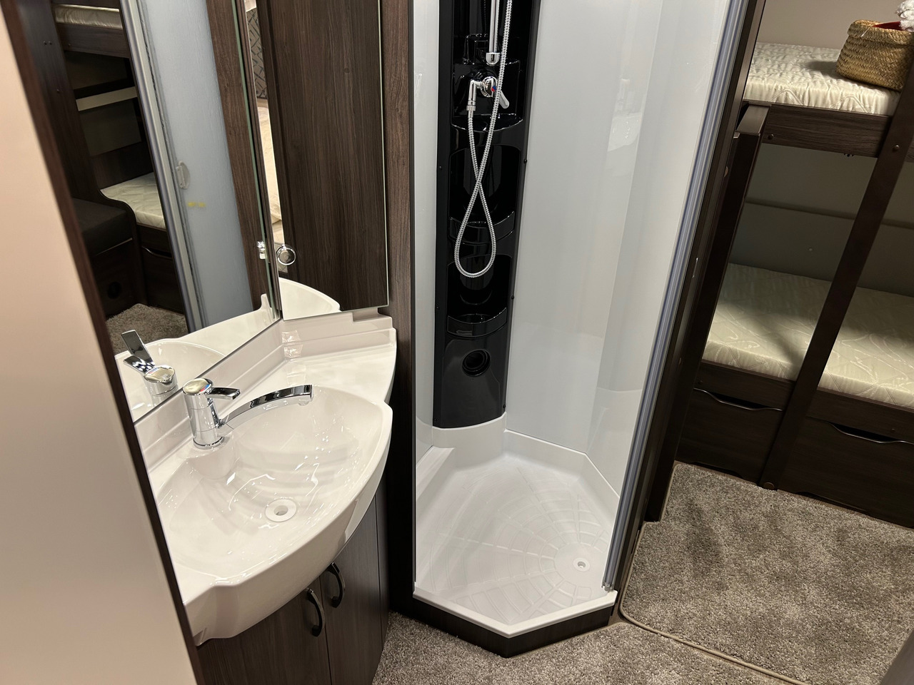 Hobby PRESTIGE 720 KWFU - Haagissuvila: pilt 4 Hobby PRESTIGE 720 KWFU - Haagissuvila: pilt 4