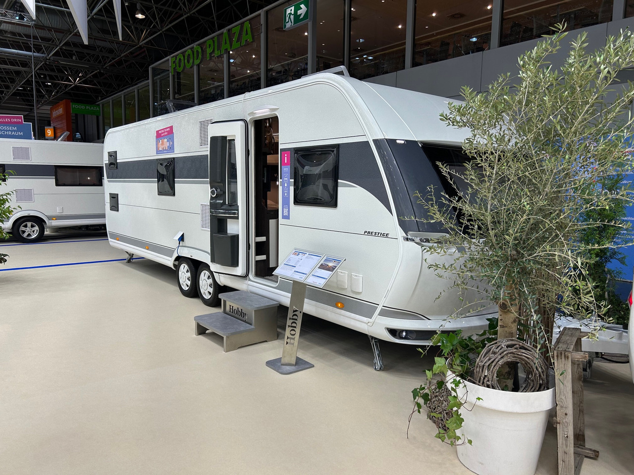 Hobby PRESTIGE 720 KWFU - Haagissuvila: pilt 1 Hobby PRESTIGE 720 KWFU - Haagissuvila: pilt 1
