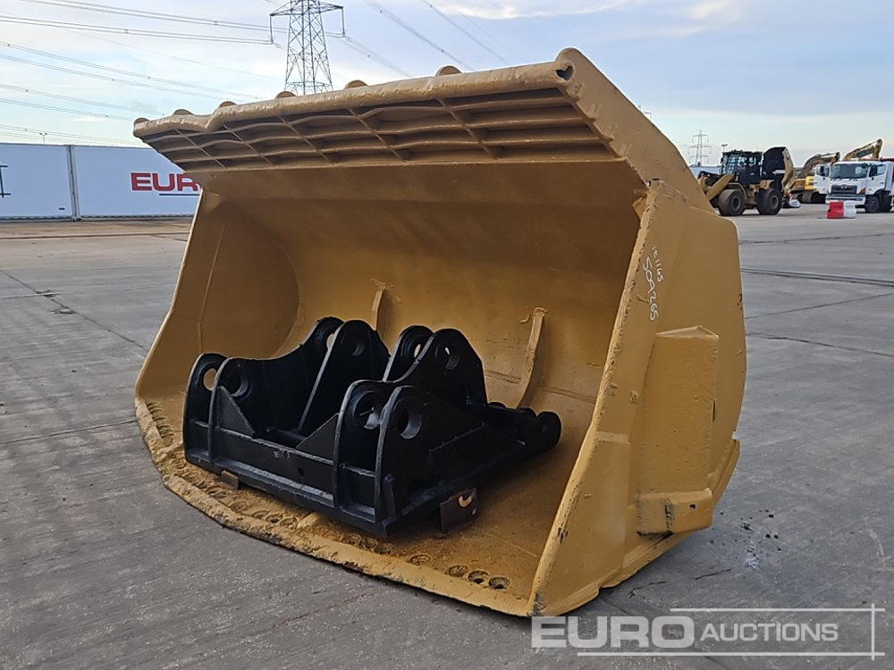142" Loading Bucket to suit Wheeled Loader, QH to suit Wheeled Loader - Kopp: pilt 1 142" Loading Bucket to suit Wheeled Loader, QH to suit Wheeled Loader - Kopp: pilt 1