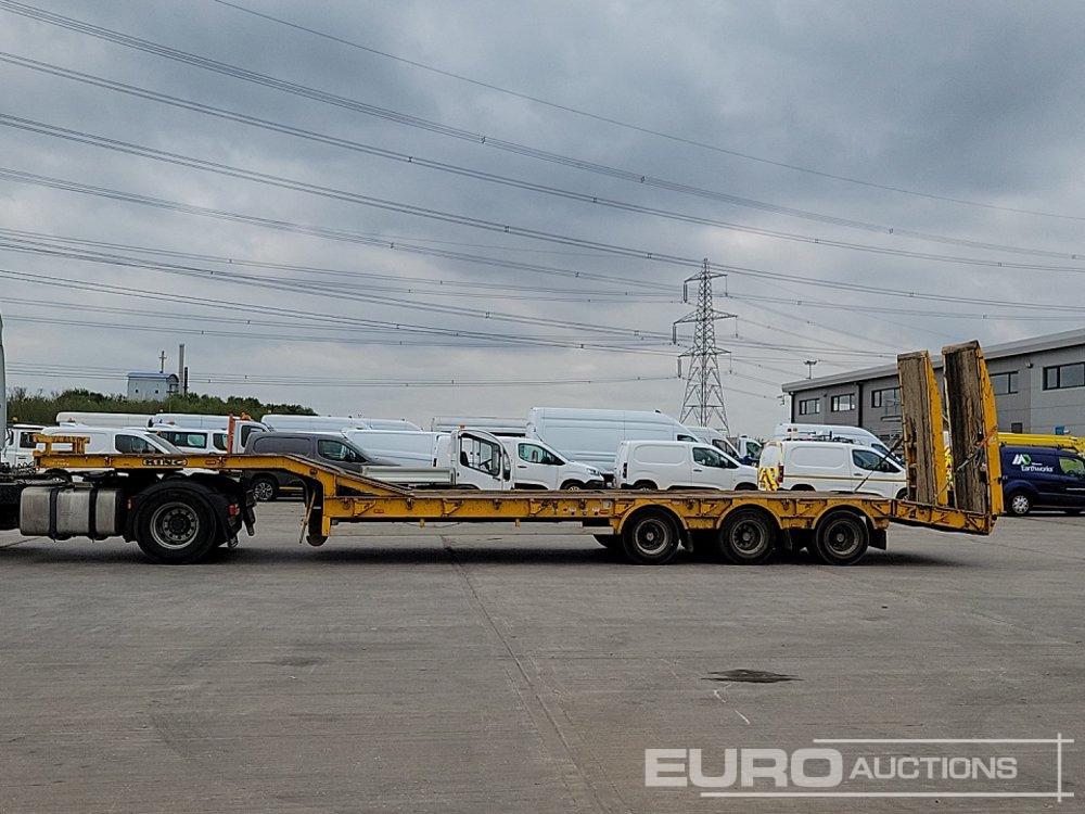 1998 King trailers Tri Axle Step Frame Low Loader Trailer, Neck Ramps, Out Riggers, Hydraulic Ramps - Madal platvormpoolhaagis: pilt 2 1998 King trailers Tri Axle Step Frame Low Loader Trailer, Neck Ramps, Out Riggers, Hydraulic Ramps - Madal platvormpoolhaagis: pilt 2