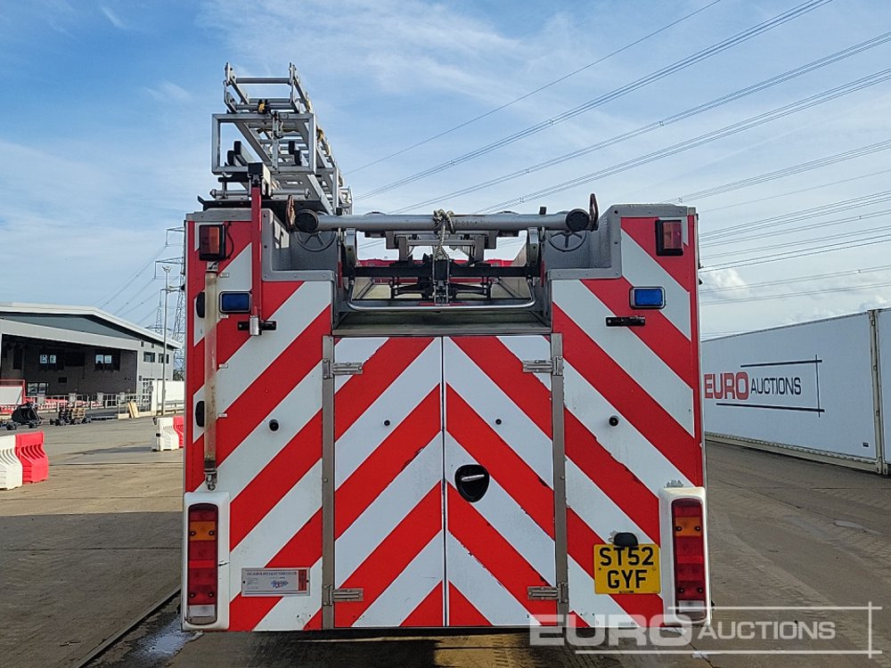 2002 Scania 260 94D - Tuletõrjeauto: pilt 4 2002 Scania 260 94D - Tuletõrjeauto: pilt 4