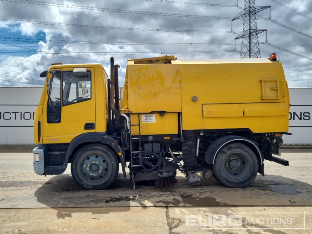 2004 Iveco ML130E18K - Tänavapühkimismasin: pilt 2 2004 Iveco ML130E18K - Tänavapühkimismasin: pilt 2
