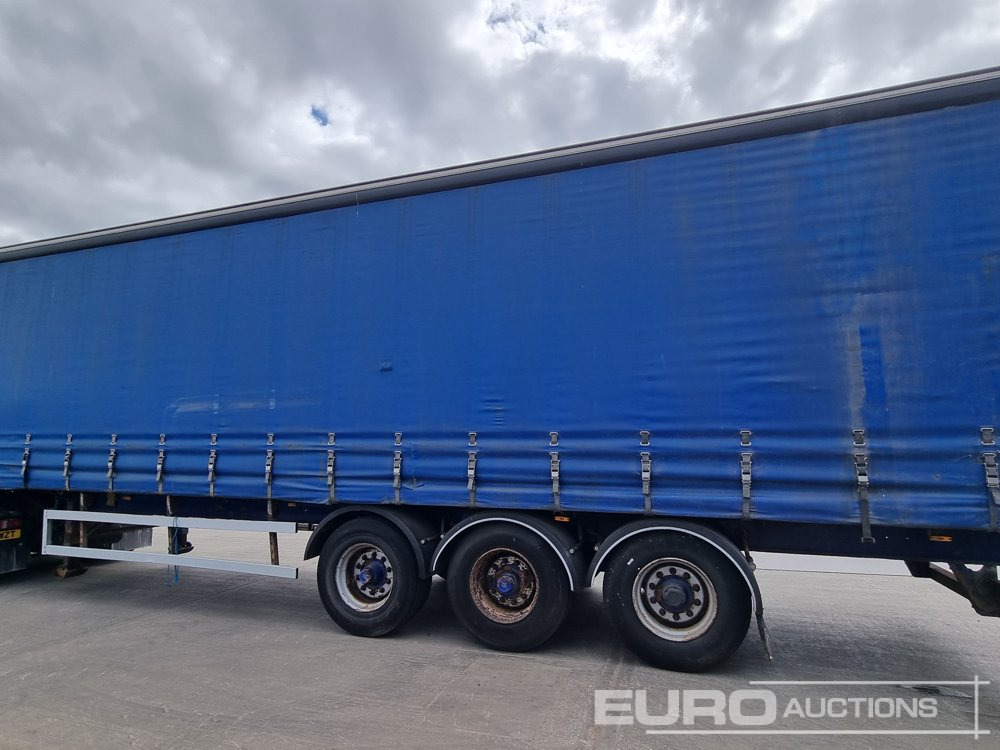 2004 SDC Trailer Tri Axle Curtainsider Trailer - Tentpoolhaagis: pilt 2 2004 SDC Trailer Tri Axle Curtainsider Trailer - Tentpoolhaagis: pilt 2