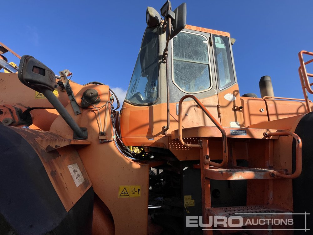 2006 Doosan DL400 - Rataslaadur: pilt 1 2006 Doosan DL400 - Rataslaadur: pilt 1
