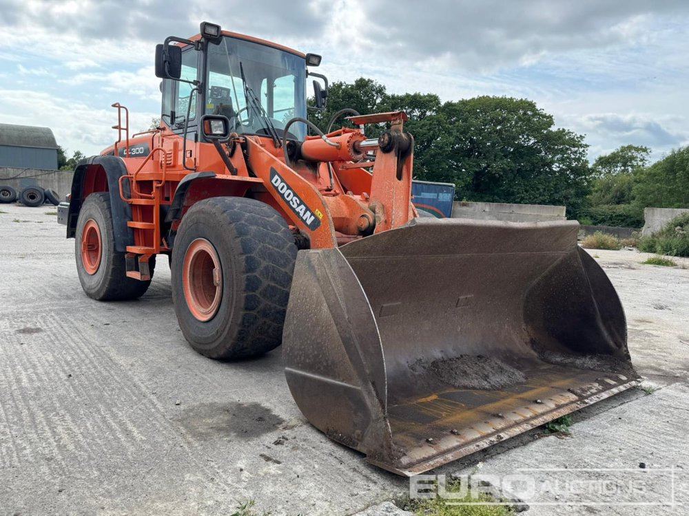 2007 Doosan DL300 - Rataslaadur: pilt 3 2007 Doosan DL300 - Rataslaadur: pilt 3