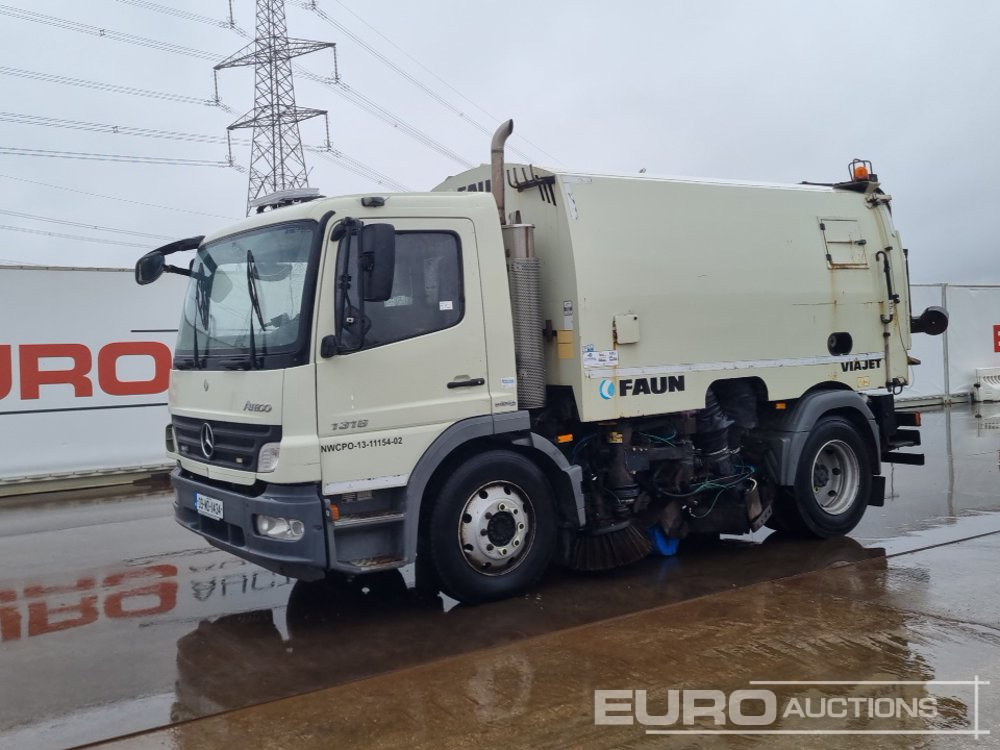 2009 Mercedes Atego 1318 - Tänavapühkimismasin: pilt 1 2009 Mercedes Atego 1318 - Tänavapühkimismasin: pilt 1