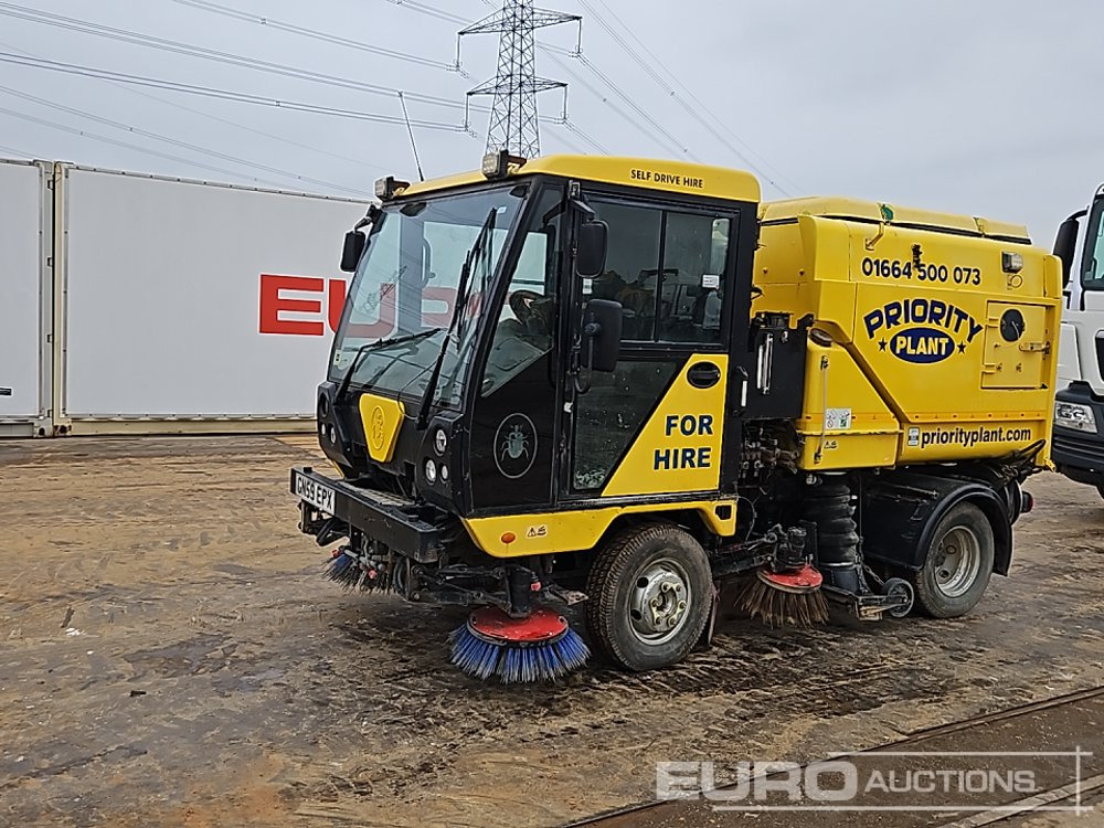 2009 Scarab 4x2 Road Sweeper, Reverse Camera, Automatic Gearbox - Tänavapühkimismasin: pilt 1 2009 Scarab 4x2 Road Sweeper, Reverse Camera, Automatic Gearbox - Tänavapühkimismasin: pilt 1