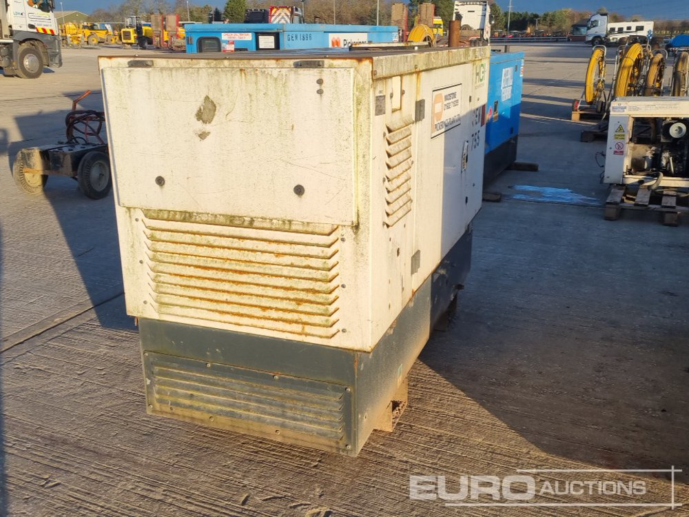 2011 Harrington 27kVA Generator, 4 Cylinder Engine - Generaatorikomplekt: pilt 1 2011 Harrington 27kVA Generator, 4 Cylinder Engine - Generaatorikomplekt: pilt 1