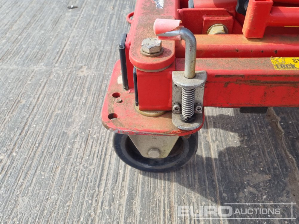 Platvorm 2011 Laing Access Platforms PS600 Manual Scissor Lift: pilt 14