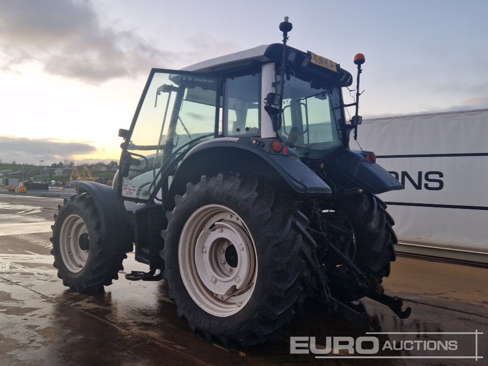 2011 Valtra N121 - Traktor: pilt 3 2011 Valtra N121 - Traktor: pilt 3