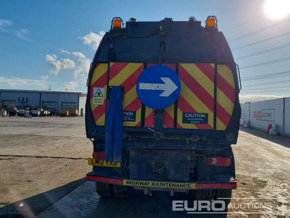 2012 DAF LF55.220 - Tänavapühkimismasin: pilt 4 2012 DAF LF55.220 - Tänavapühkimismasin: pilt 4