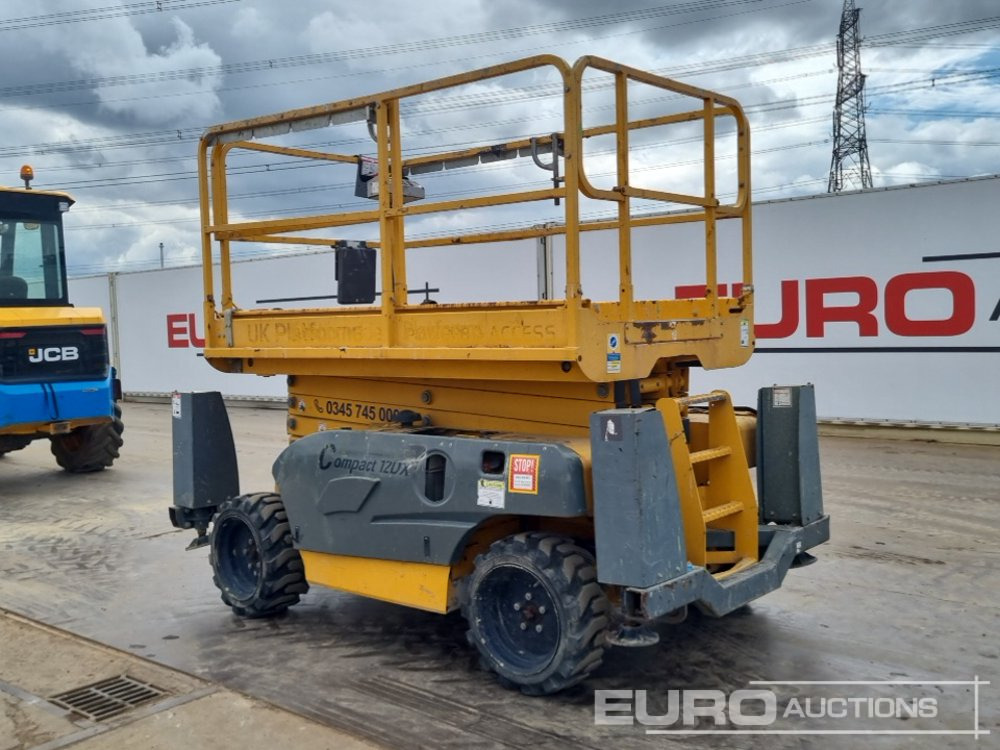 2014 Haulotte Compact 12DX - Platvorm: pilt 3 2014 Haulotte Compact 12DX - Platvorm: pilt 3