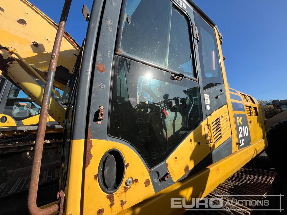 2014 Komatsu PC210LC-10 - Lintekskavaator: pilt 3 2014 Komatsu PC210LC-10 - Lintekskavaator: pilt 3