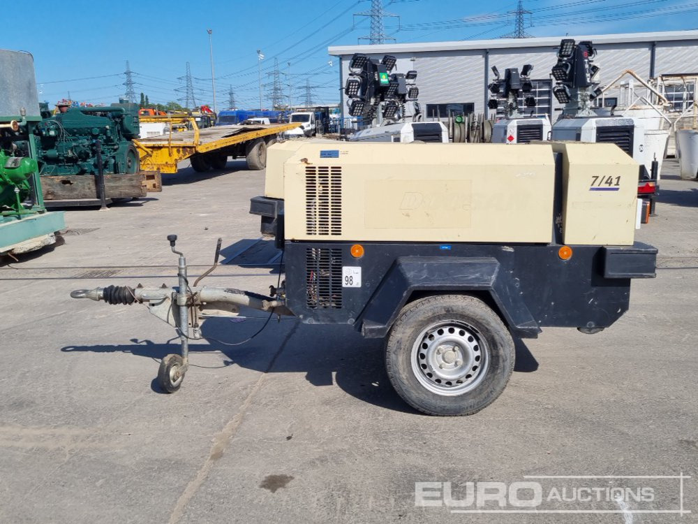 2015 Doosan 741 - Õhukompressor: pilt 2 2015 Doosan 741 - Õhukompressor: pilt 2