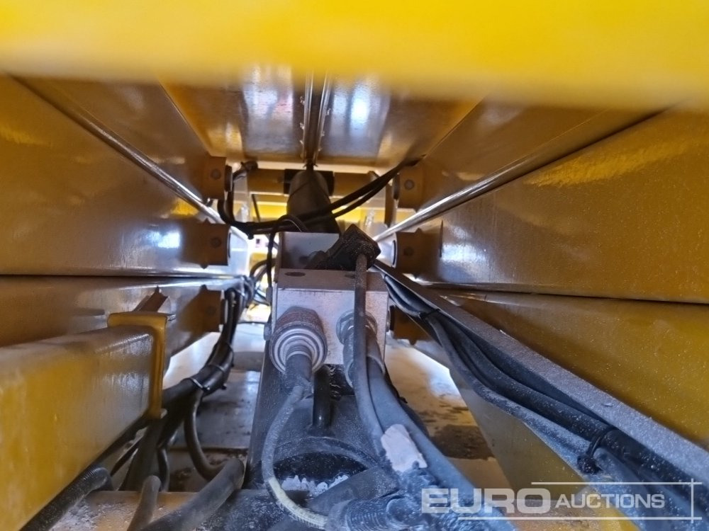 Platvorm 2015 Haulotte Compact 8: pilt 15