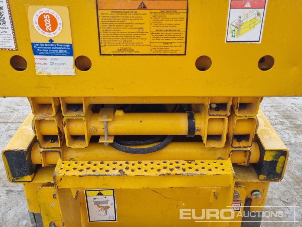 Platvorm 2015 Haulotte Compact 8: pilt 14