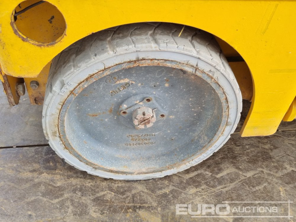 Platvorm 2015 Haulotte Compact 8: pilt 12