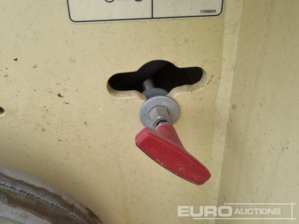 Platvorm 2015 JLG R6: pilt 35
