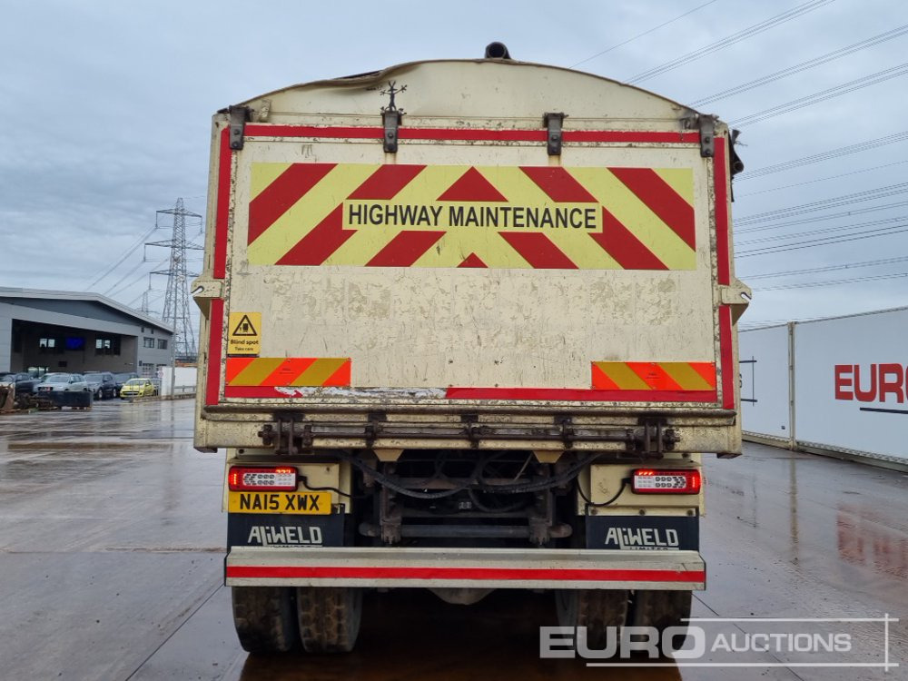 2015 Volvo 8x4 Tipper Lorry, Insulated Aliweld Body, Easy Sheet, Reverse Camera, WLI, A/C, Automatic Gearbox - Kallurauto: pilt 4 2015 Volvo 8x4 Tipper Lorry, Insulated Aliweld Body, Easy Sheet, Reverse Camera, WLI, A/C, Automatic Gearbox - Kallurauto: pilt 4