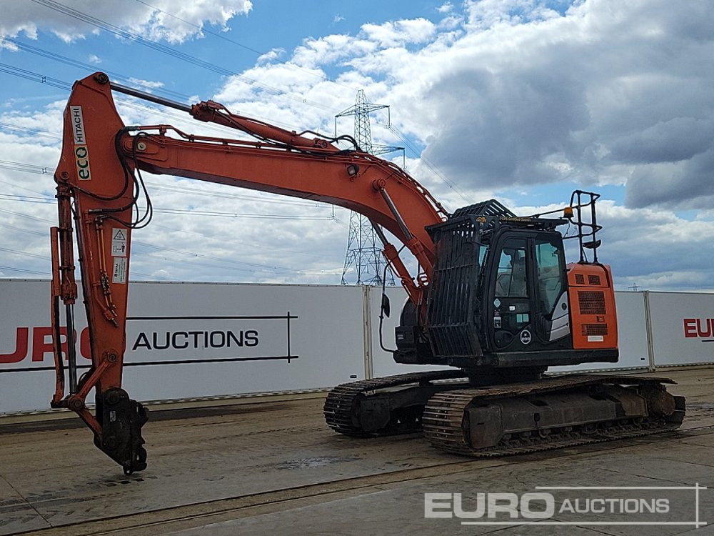 2016 Hitachi ZX225USLC-5B - Lintekskavaator: pilt 1 2016 Hitachi ZX225USLC-5B - Lintekskavaator: pilt 1