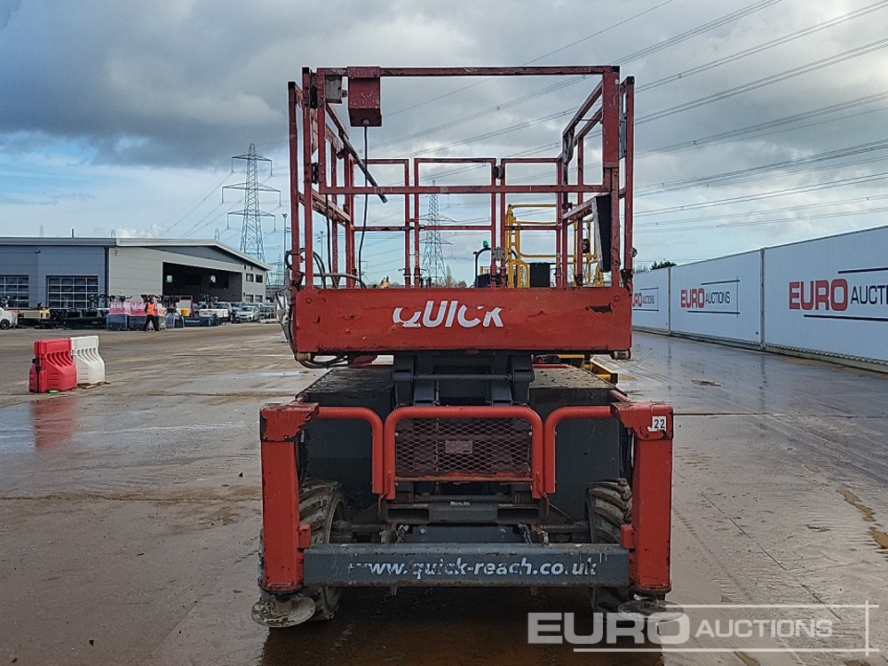 2016 SkyJack 4x4 Diesel Scissor Lift - Käärlift: pilt 4 2016 SkyJack 4x4 Diesel Scissor Lift - Käärlift: pilt 4