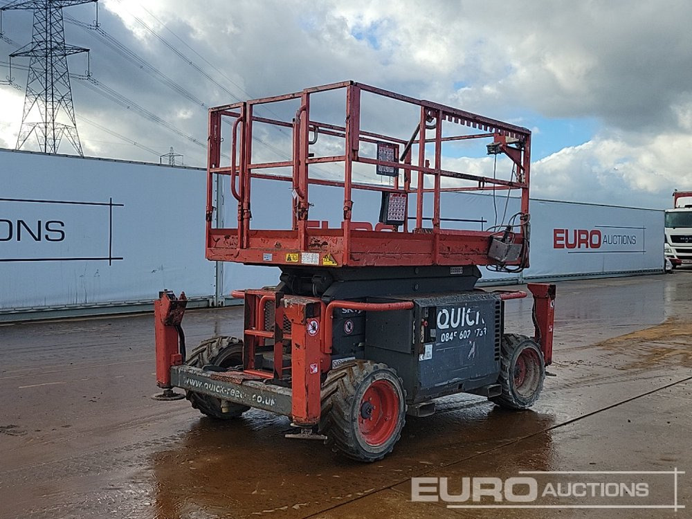 2016 SkyJack 4x4 Diesel Scissor Lift - Käärlift: pilt 1 2016 SkyJack 4x4 Diesel Scissor Lift - Käärlift: pilt 1