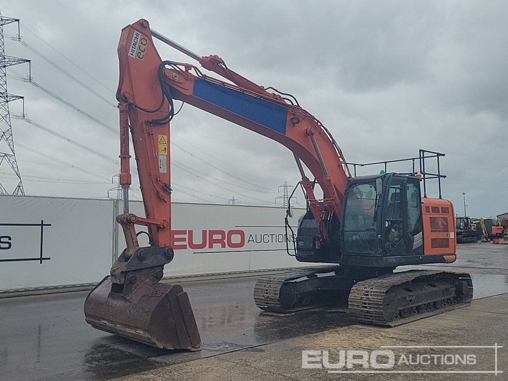 2017 Hitachi ZX225USRLC-6 - Lintekskavaator: pilt 1 2017 Hitachi ZX225USRLC-6 - Lintekskavaator: pilt 1