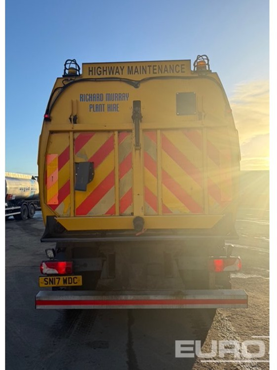 2017 Scania P250 - Tänavapühkimismasin: pilt 4 2017 Scania P250 - Tänavapühkimismasin: pilt 4