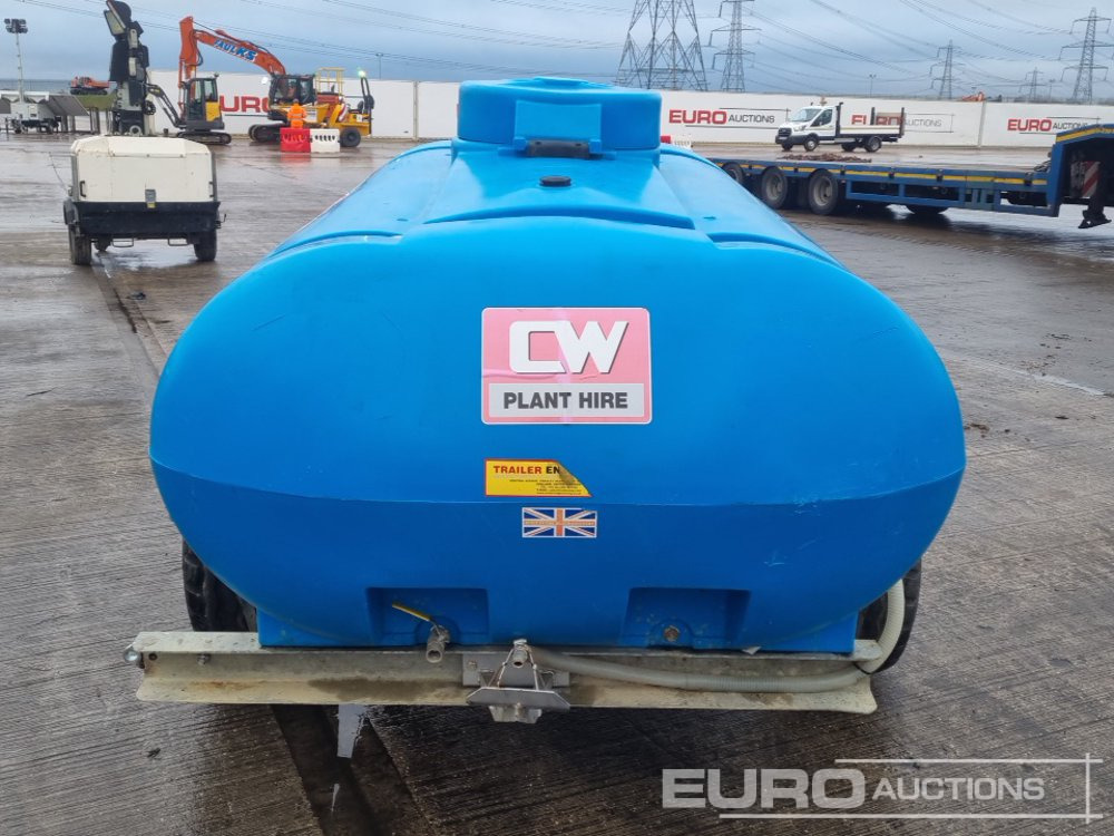 2017 Trailer Engineering Single Axle Plastic Water Bowser - Säilitusmahuti: pilt 4 2017 Trailer Engineering Single Axle Plastic Water Bowser - Säilitusmahuti: pilt 4