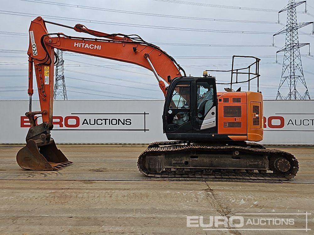 2018 Hitachi ZX225USLC-6 - Lintekskavaator: pilt 2 2018 Hitachi ZX225USLC-6 - Lintekskavaator: pilt 2