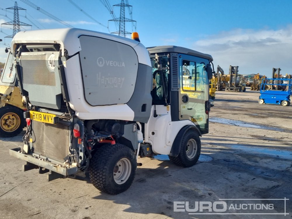 2018 Karcher Articulated Sweeper, Reverse Camera, A/C (Non Runner) - Tänavapühkimismasin: pilt 5 2018 Karcher Articulated Sweeper, Reverse Camera, A/C (Non Runner) - Tänavapühkimismasin: pilt 5