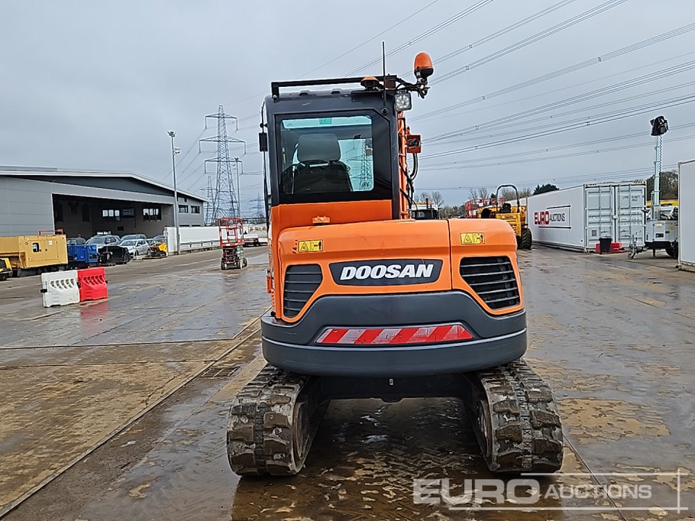 2019 Doosan DX62R-3 - Miniekskavaator: pilt 4 2019 Doosan DX62R-3 - Miniekskavaator: pilt 4